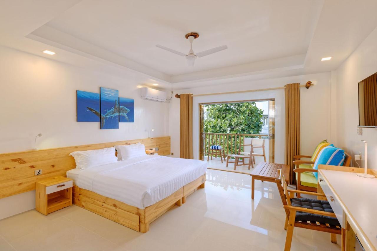 Luau Beach Inn, Maldives Fulidhoo Exterior foto